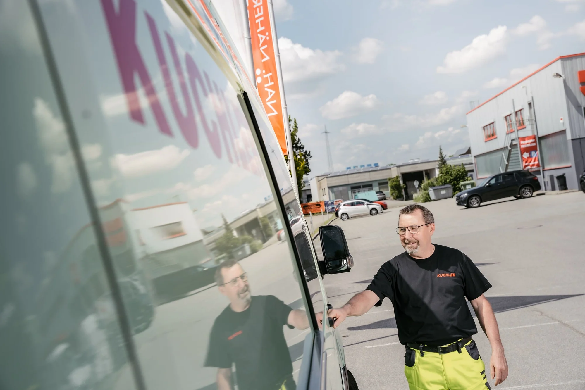 Kies absaugen in München mit Saugbagger auf dem Flachdach